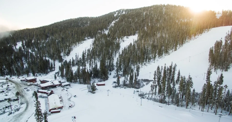 A Beginner’s Guide to Skiing in South Lake Tahoe